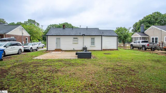 405 Perry Road, Greenville, SC 29609