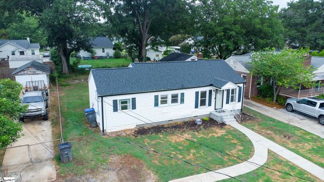 405 Perry Road, Greenville, SC 29609