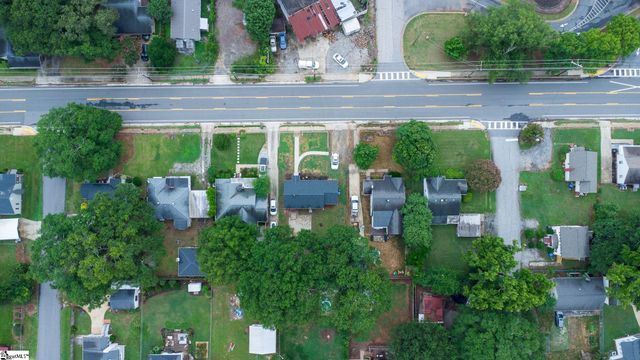 405 Perry Road, Greenville, SC 29609