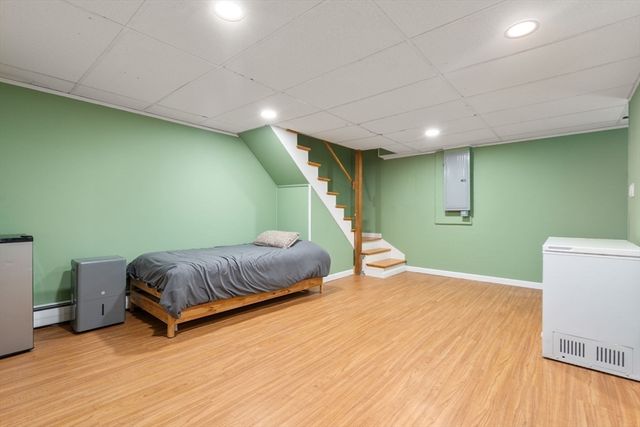 369 Central Tpke, Sutton, MA 01590