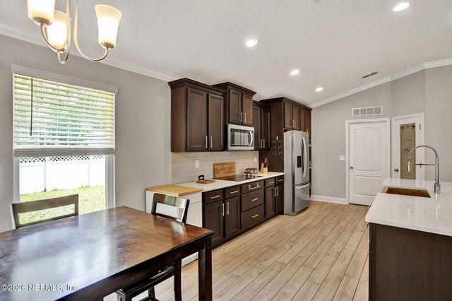 201 GRANITE CITY Avenue, St. Johns, FL 32259