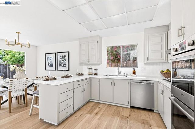 6506 Inglewood Dr, Pleasanton, CA 94588