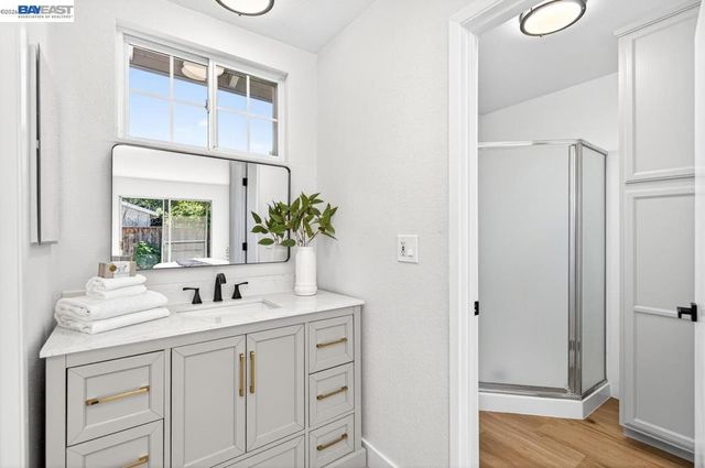 6506 Inglewood Dr, Pleasanton, CA 94588