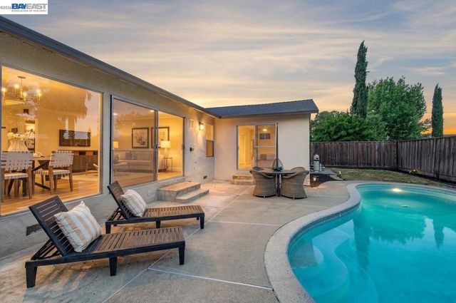 6506 Inglewood Dr, Pleasanton, CA 94588
