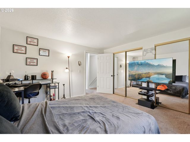 29480 Sw VOLLEY St, Wilsonville, OR 97070