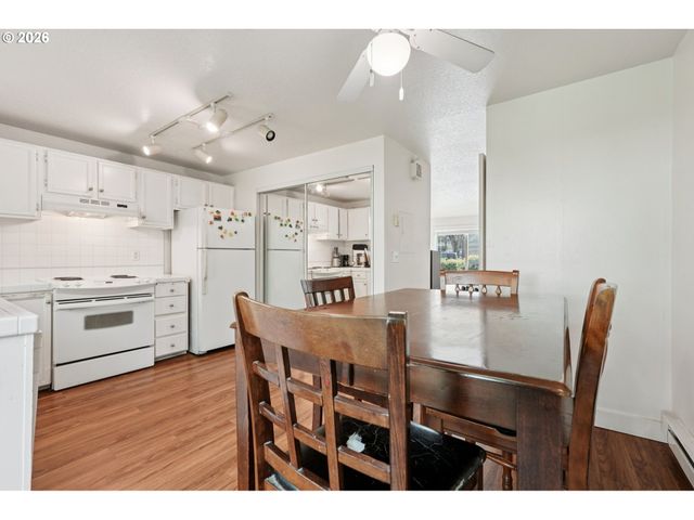 29480 Sw VOLLEY St, Wilsonville, OR 97070