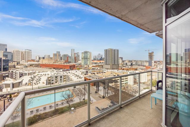 600 12th Ave S Apt 1411, Nashville, TN 37203