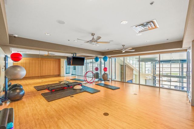 600 12th Ave S Apt 1411, Nashville, TN 37203