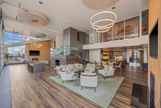 600 12th Ave S Apt 1411, Nashville, TN 37203