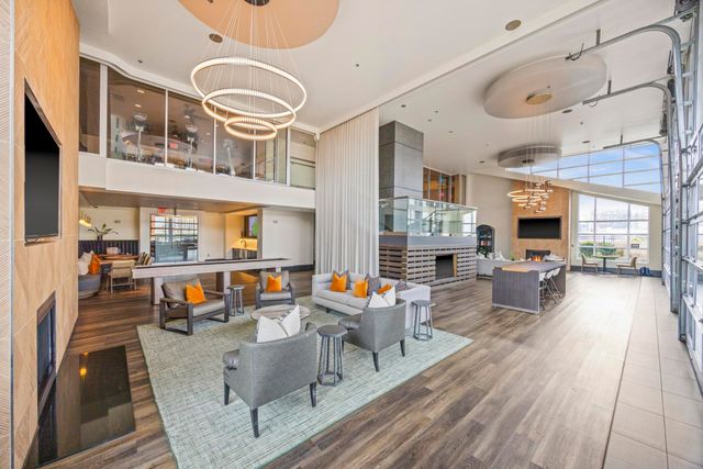 600 12th Ave S Apt 1411, Nashville, TN 37203