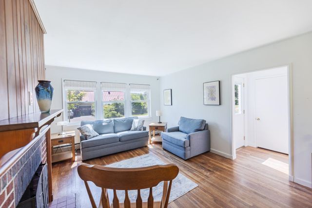 210 Hanover Street, Hartford, VT 05001