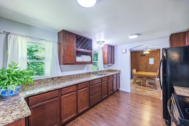 210 Hanover Street, Hartford, VT 05001
