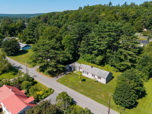 210 Hanover Street, Hartford, VT 05001