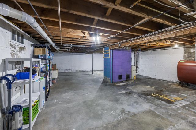 210 Hanover Street, Hartford, VT 05001