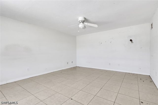 5326 Dixie DR, Naples, FL 34113