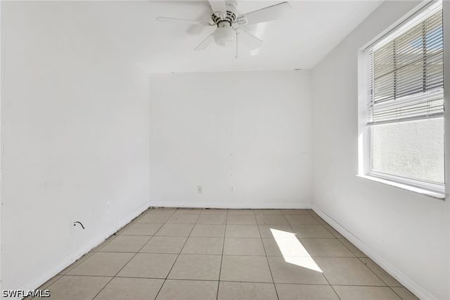 5326 Dixie DR, Naples, FL 34113