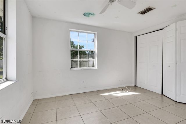 5326 Dixie DR, Naples, FL 34113