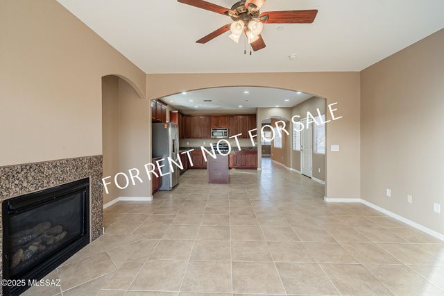 8285 W Melanitta Drive, Tucson, AZ 85757