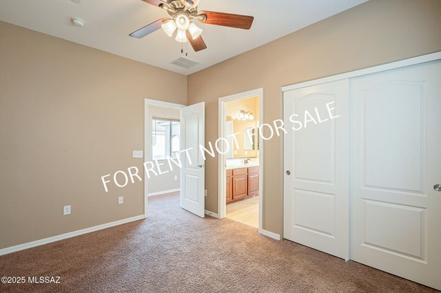 8285 W Melanitta Drive, Tucson, AZ 85757