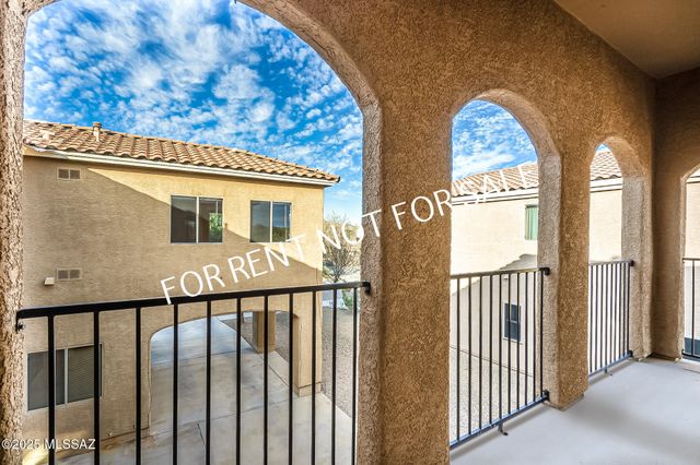 8285 W Melanitta Drive, Tucson, AZ 85757