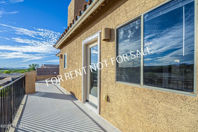 8285 W Melanitta Drive, Tucson, AZ 85757