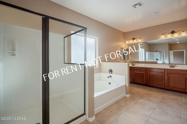 8285 W Melanitta Drive, Tucson, AZ 85757