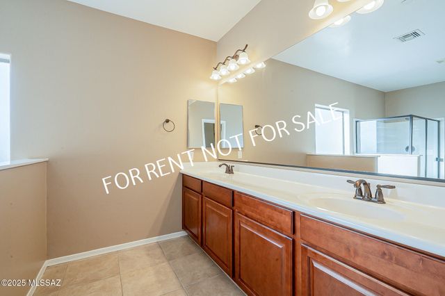 8285 W Melanitta Drive, Tucson, AZ 85757