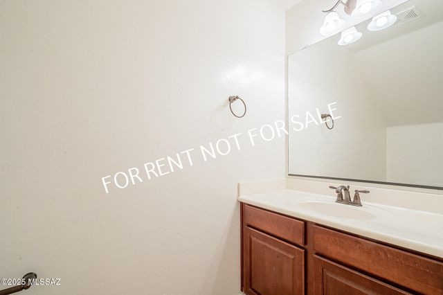 8285 W Melanitta Drive, Tucson, AZ 85757