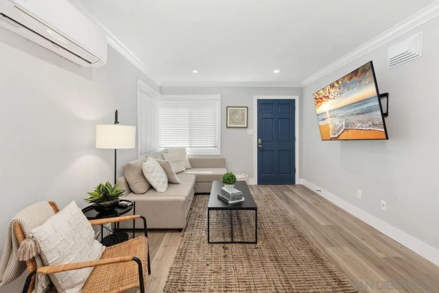 852 Olive Avenue, Coronado, CA 92118