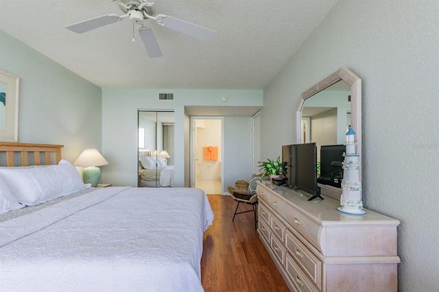 6085 BAHIA DEL MAR CIRCLE 468, St Petersburg, FL 33715