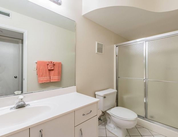 6085 BAHIA DEL MAR CIRCLE 468, St Petersburg, FL 33715