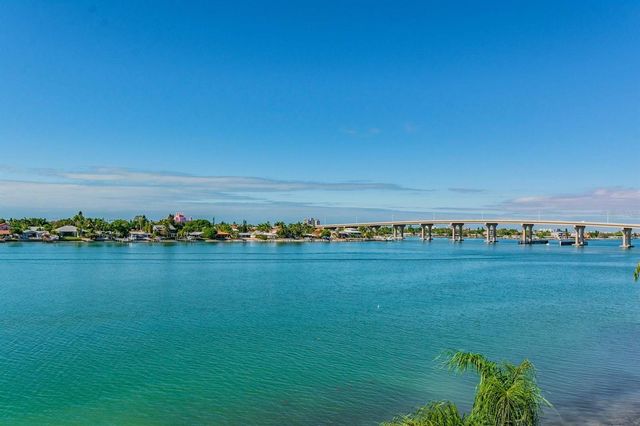 6085 BAHIA DEL MAR CIRCLE 468, St Petersburg, FL 33715