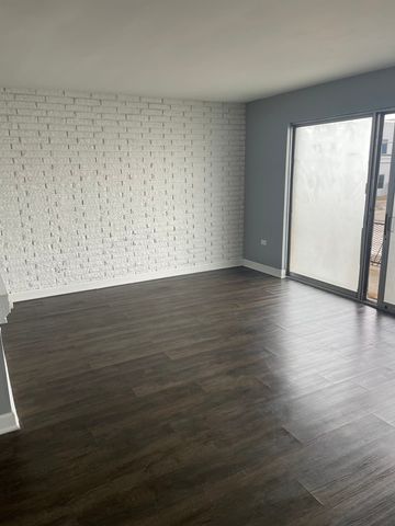 9517 Mansfield Avenue 4, Oak Lawn, IL 60453