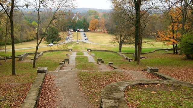7220 River Bend Rd, Nashville, TN 37221