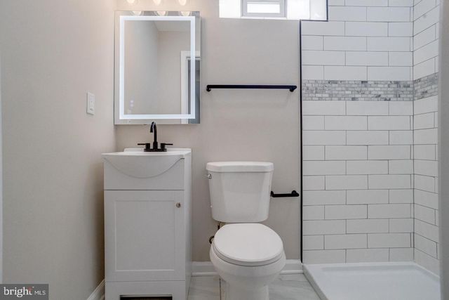 4100 COLBORNE RD, Baltimore, MD 21229