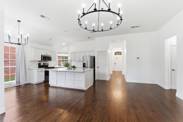 1745 Meyerwood Lane S, Flower Mound, TX 75028
