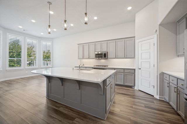 817 Nuthatch Court, Argyle, TX 76226