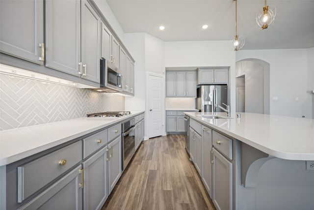817 Nuthatch Court, Argyle, TX 76226