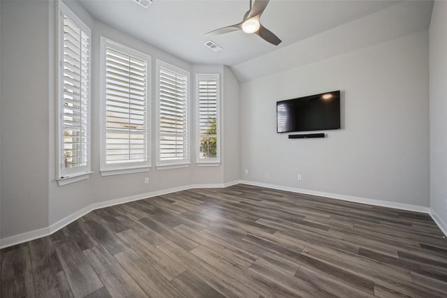 817 Nuthatch Court, Argyle, TX 76226
