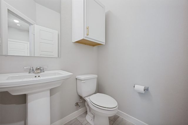 817 Nuthatch Court, Argyle, TX 76226