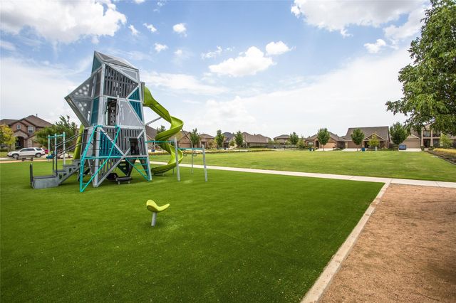 817 Nuthatch Court, Argyle, TX 76226