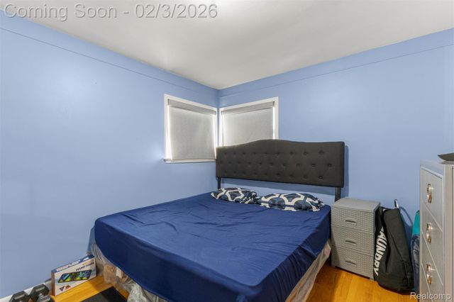 11641 Royal Grand, Redford Charter Township, MI 48239