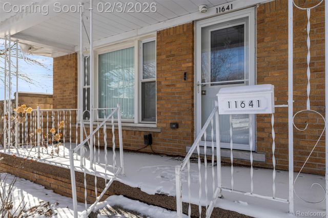 11641 Royal Grand, Redford Charter Township, MI 48239