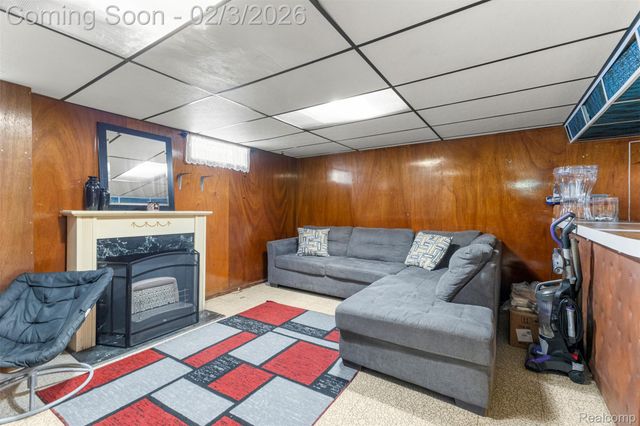 11641 Royal Grand, Redford Charter Township, MI 48239