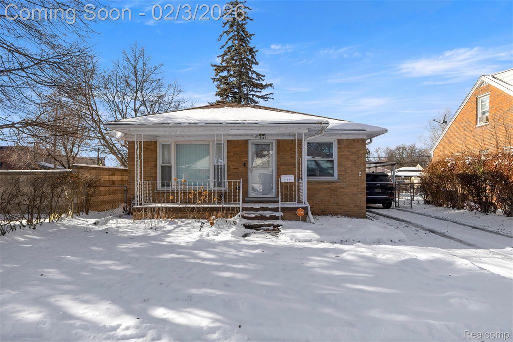 11641 Royal Grand, Redford Charter Township, MI 48239