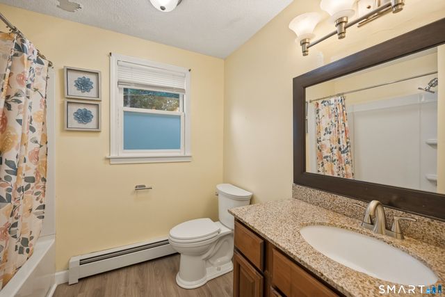 15 Deer Run Lane, North Haven, CT 06473