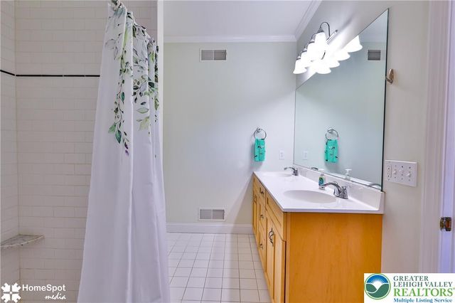 5500 Ayers Road, Forks Twp, PA 18040