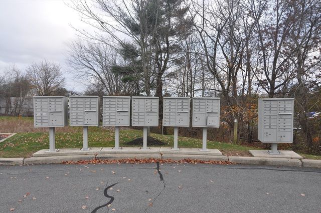 2 Harvest Drive 209, North Andover, MA 01845