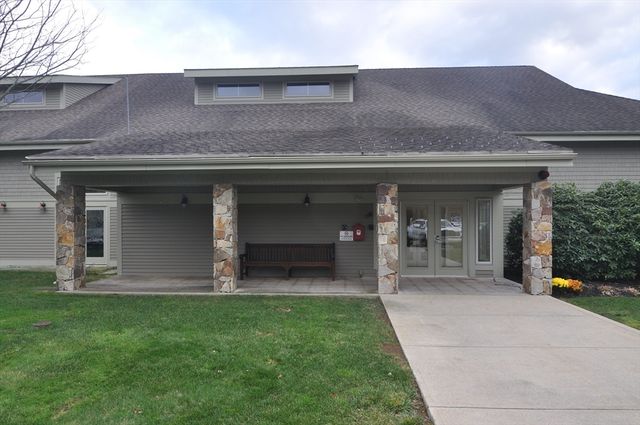 2 Harvest Drive 209, North Andover, MA 01845