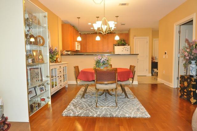 2 Harvest Drive 209, North Andover, MA 01845